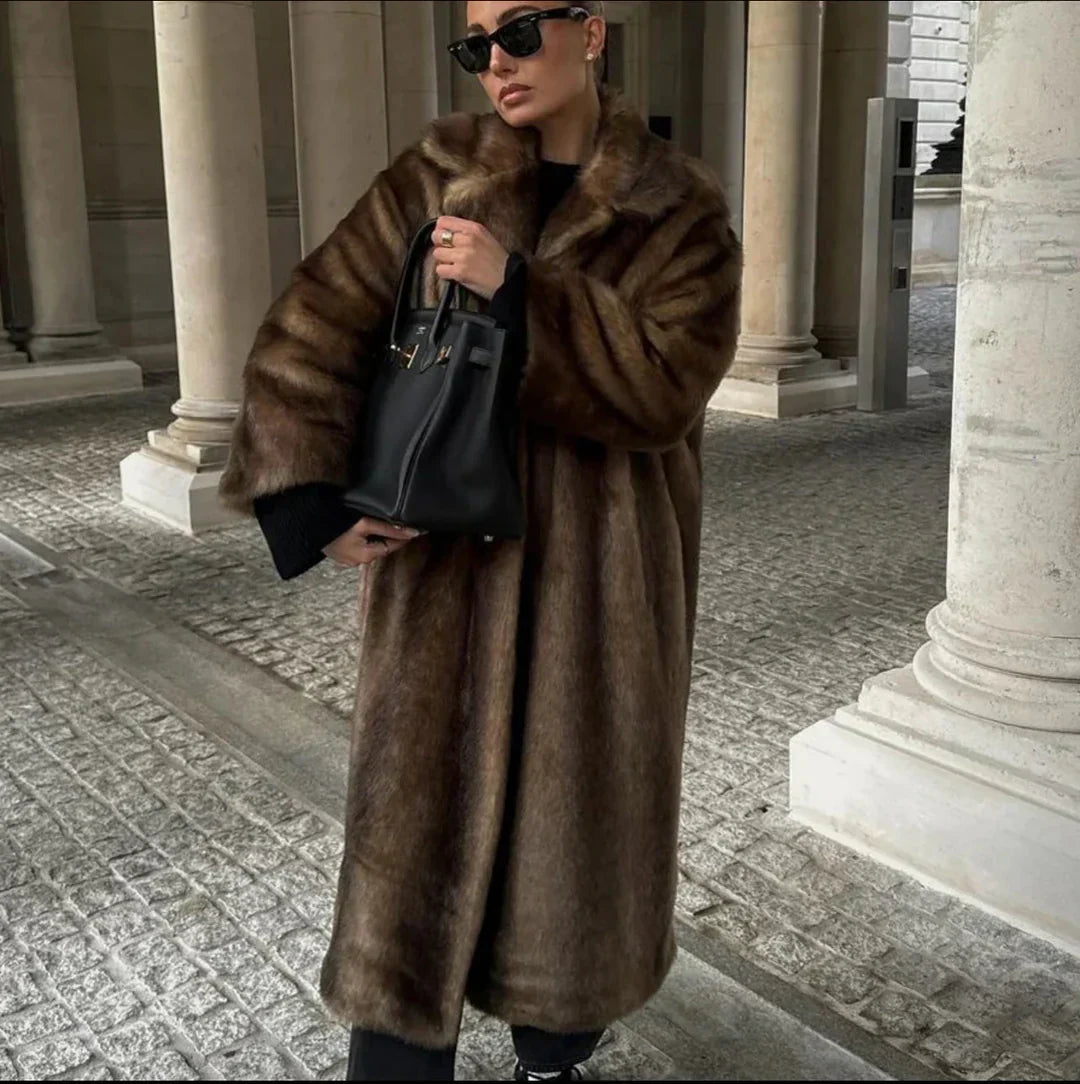 Riley – Elegant Women’s Coat